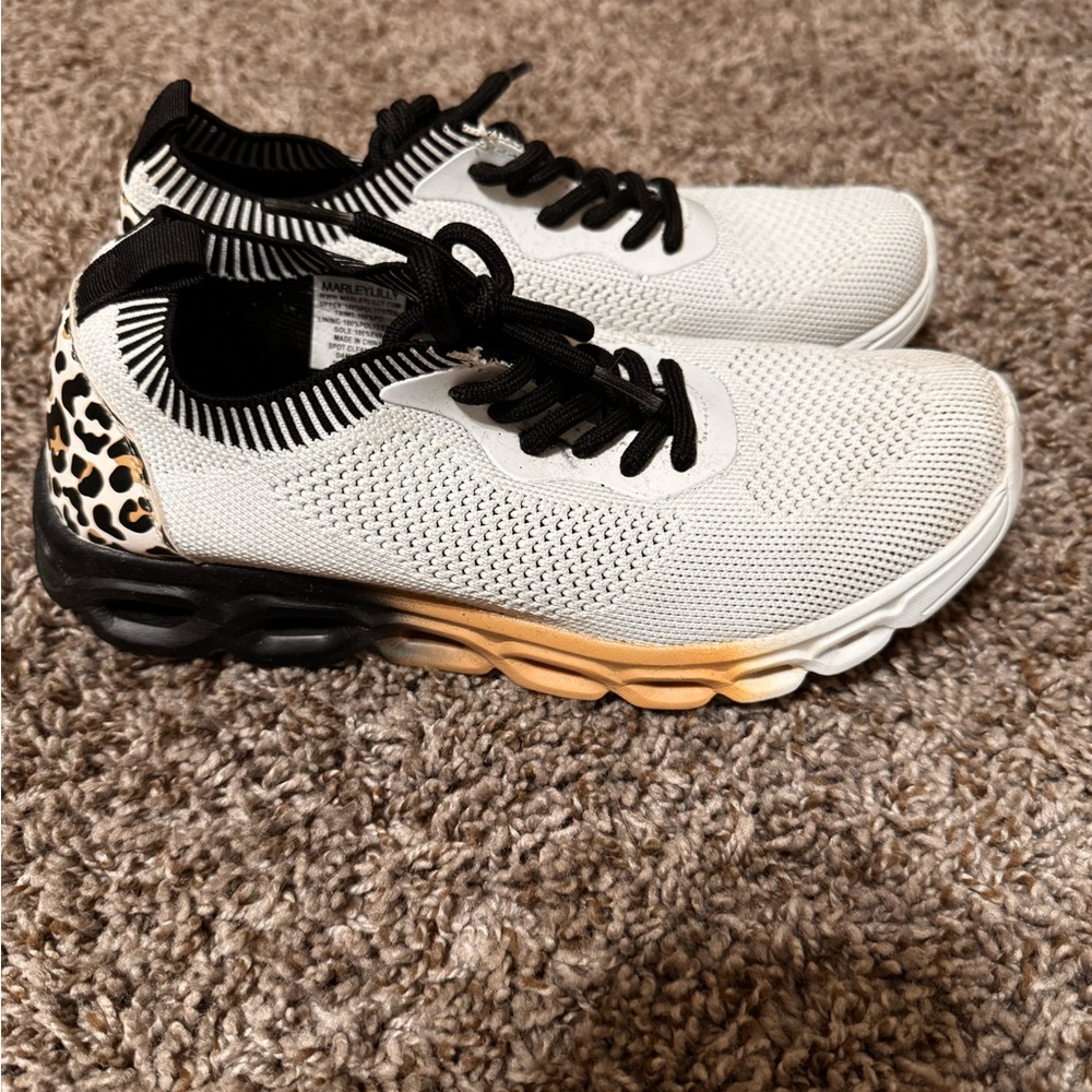 Stylish White and Leopard Print Women's Sneakers